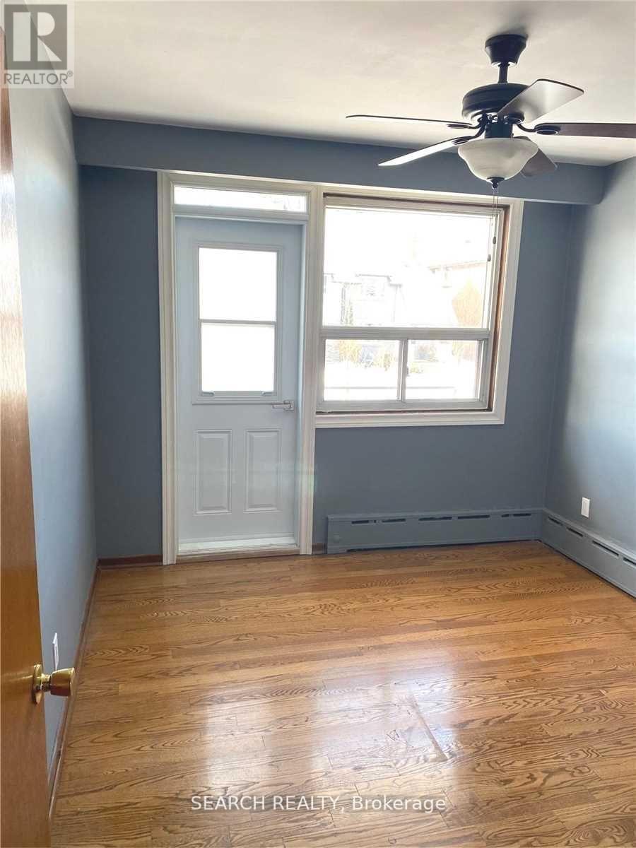 2 - 115 Eight Street, Toronto, Ontario  M8V 3C5 - Photo 8 - W12501870