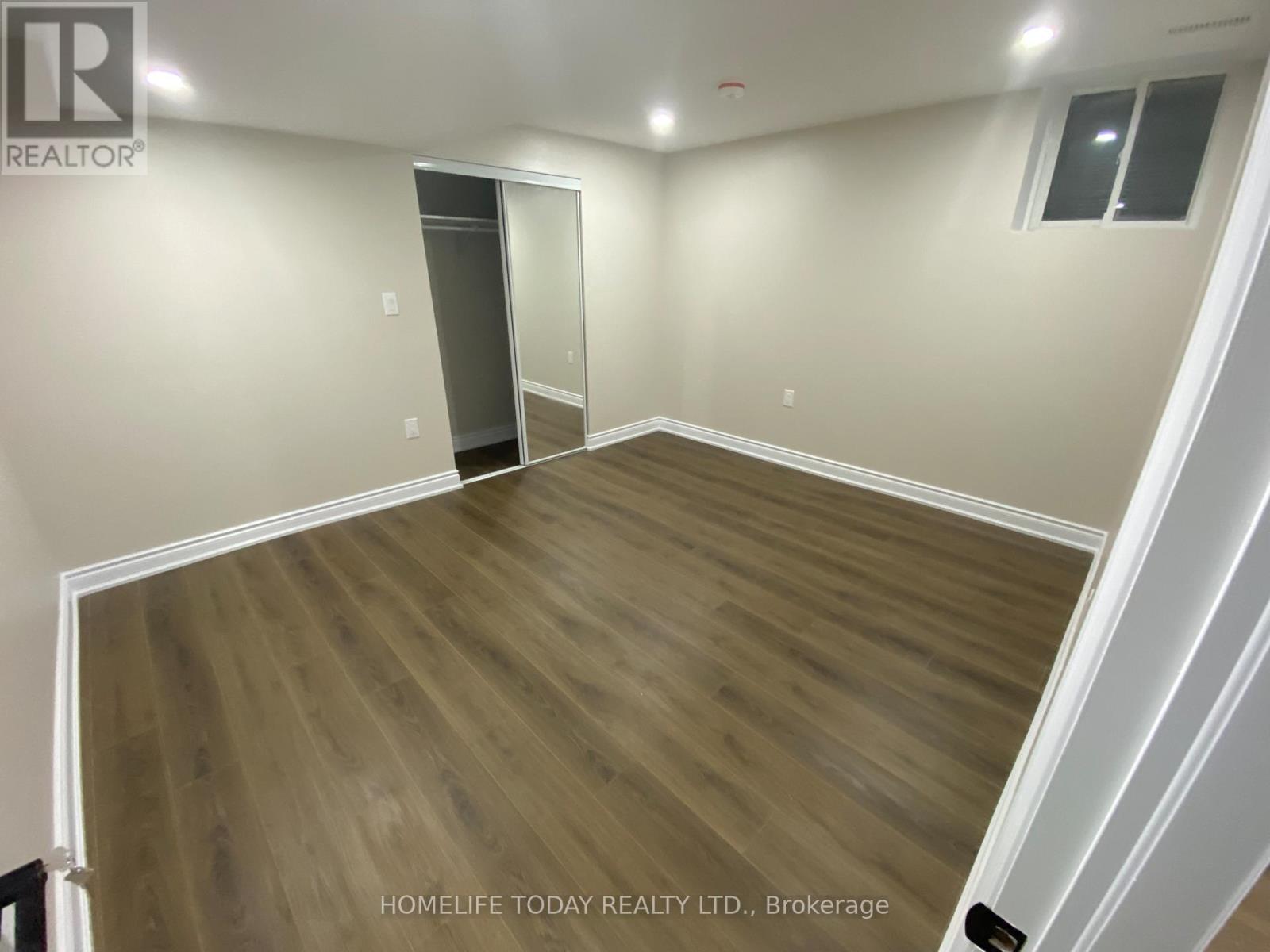 Bsmt - 151 Autumn Ridge Trail, Kitchener, Ontario  N2P 2K3 - Photo 10 - X12479318