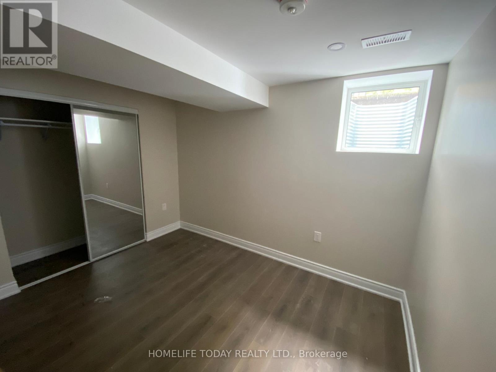 Bsmt - 151 Autumn Ridge Trail, Kitchener, Ontario  N2P 2K3 - Photo 9 - X12479318