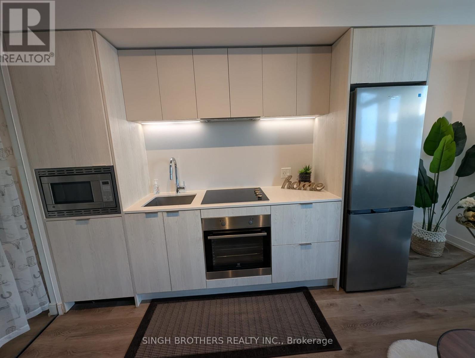 1319 - 1 Jarvis Street S, Hamilton, Ontario L8R 3J2 - Photo 6 - X12632746