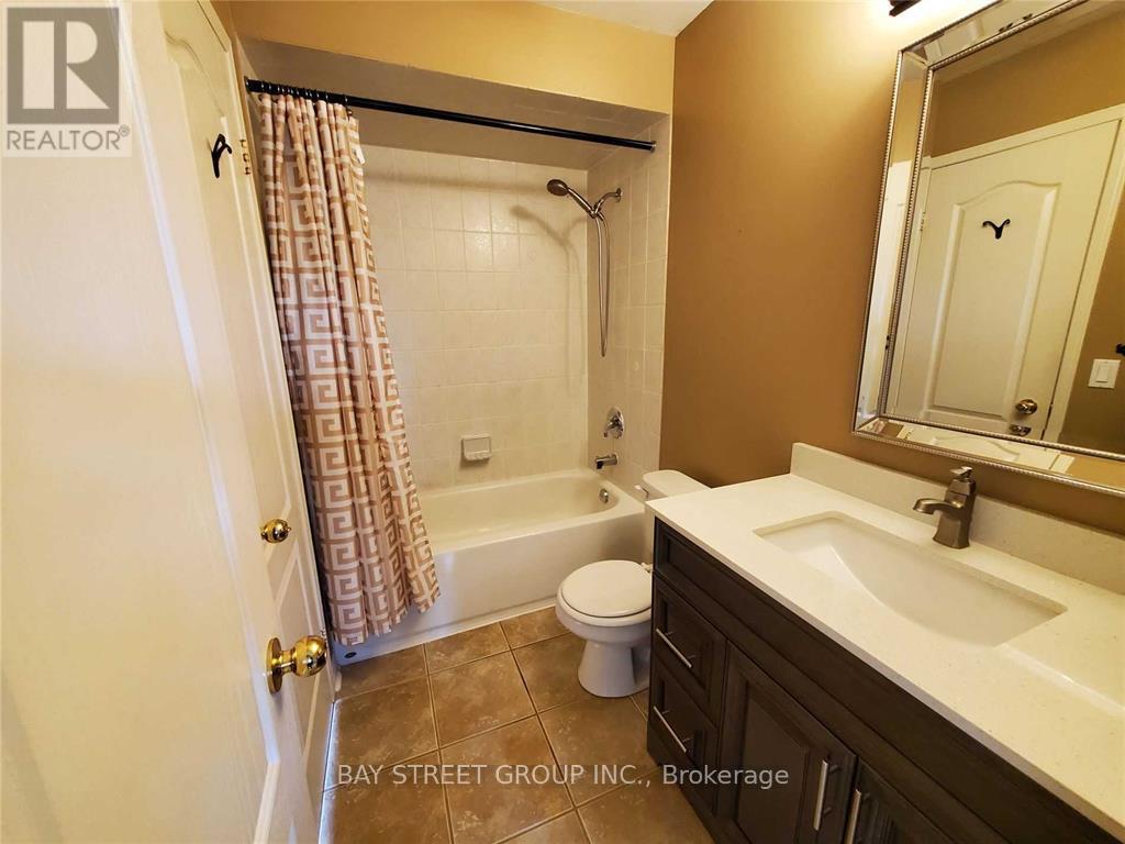 40 - 5055 Heatherleigh Avenue, Mississauga, Ontario  L5V 2R5 - Photo 16 - W12633824