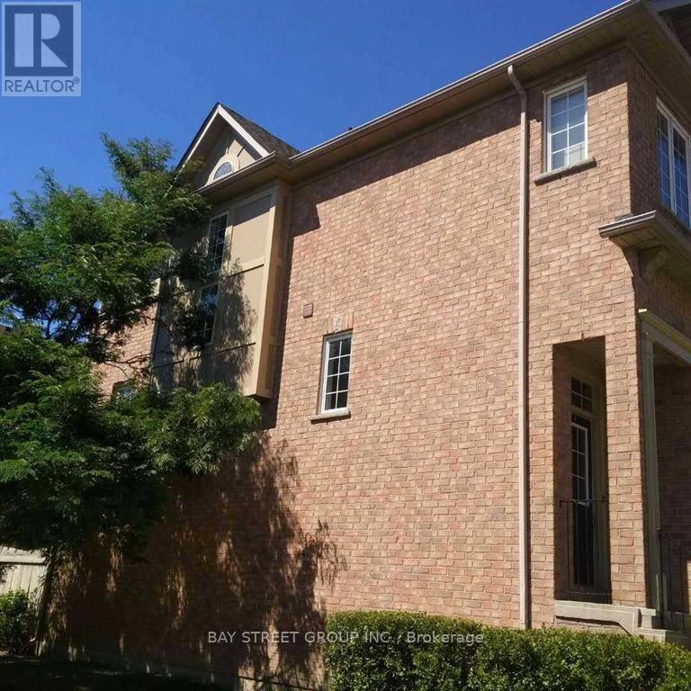 40 - 5055 Heatherleigh Avenue, Mississauga, Ontario  L5V 2R5 - Photo 2 - W12633824