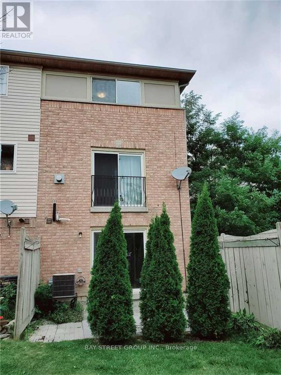 40 - 5055 Heatherleigh Avenue, Mississauga, Ontario  L5V 2R5 - Photo 3 - W12633824