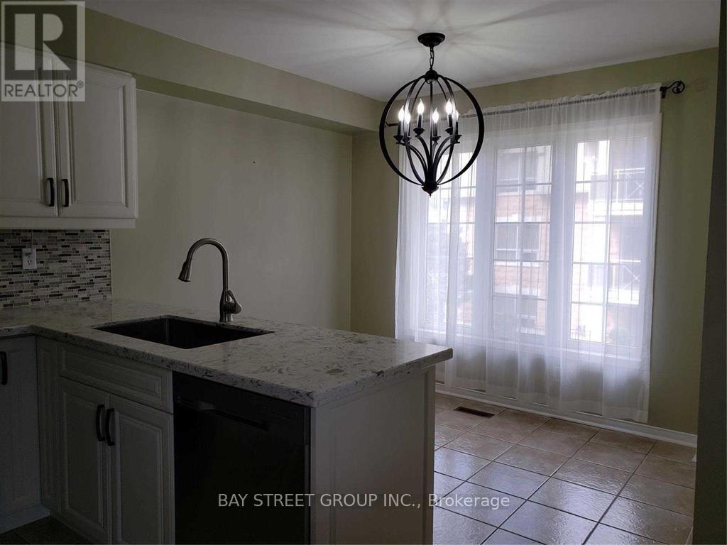 40 - 5055 Heatherleigh Avenue, Mississauga, Ontario  L5V 2R5 - Photo 8 - W12633824