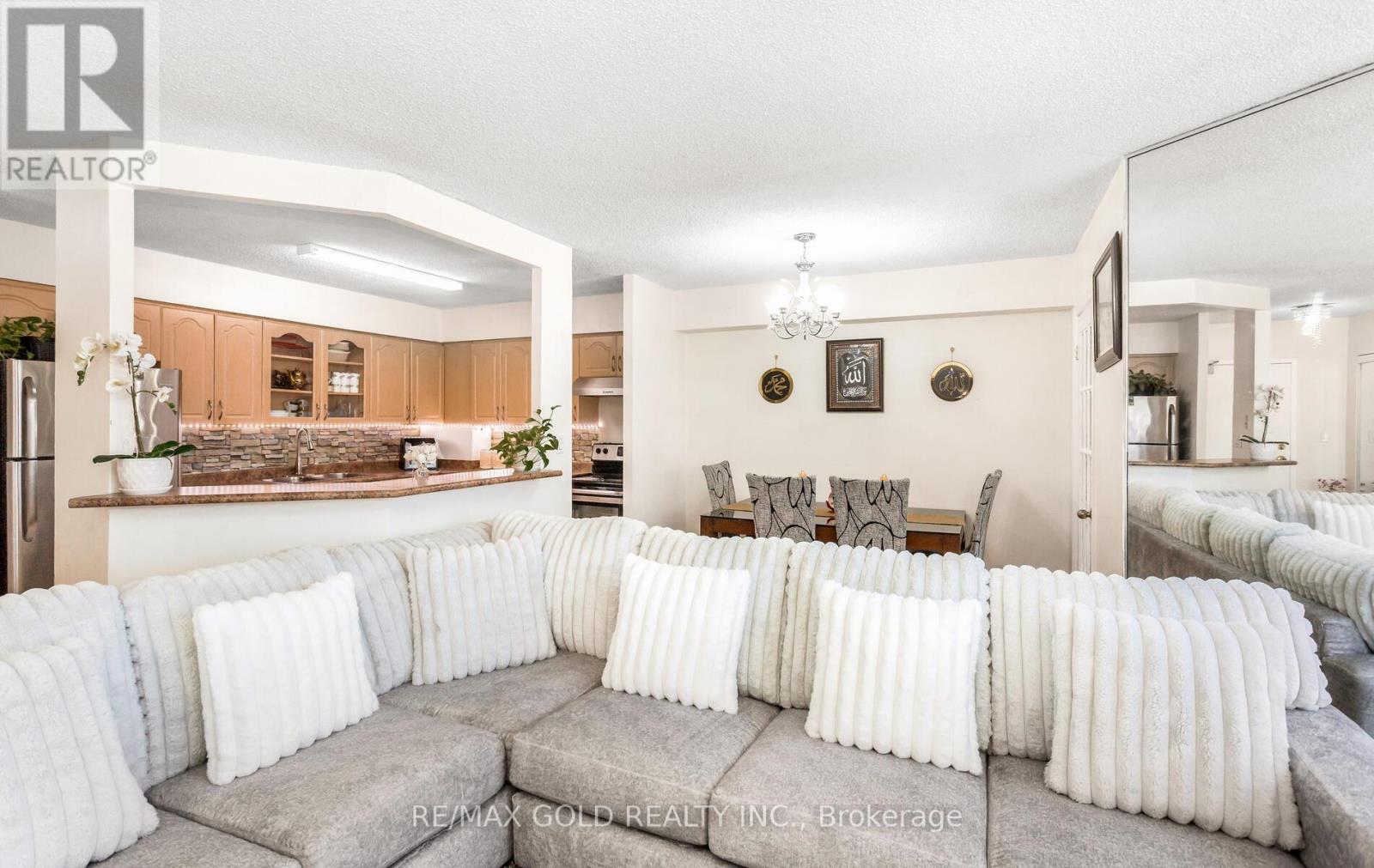 204 - 200 Robert Speck Parkway, Mississauga, Ontario L4Z 1S3 - Photo 18 - W12633830