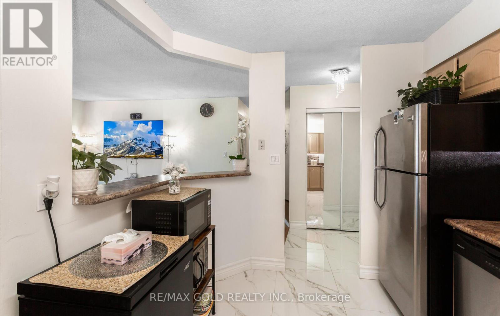 204 - 200 Robert Speck Parkway, Mississauga, Ontario L4Z 1S3 - Photo 27 - W12633830