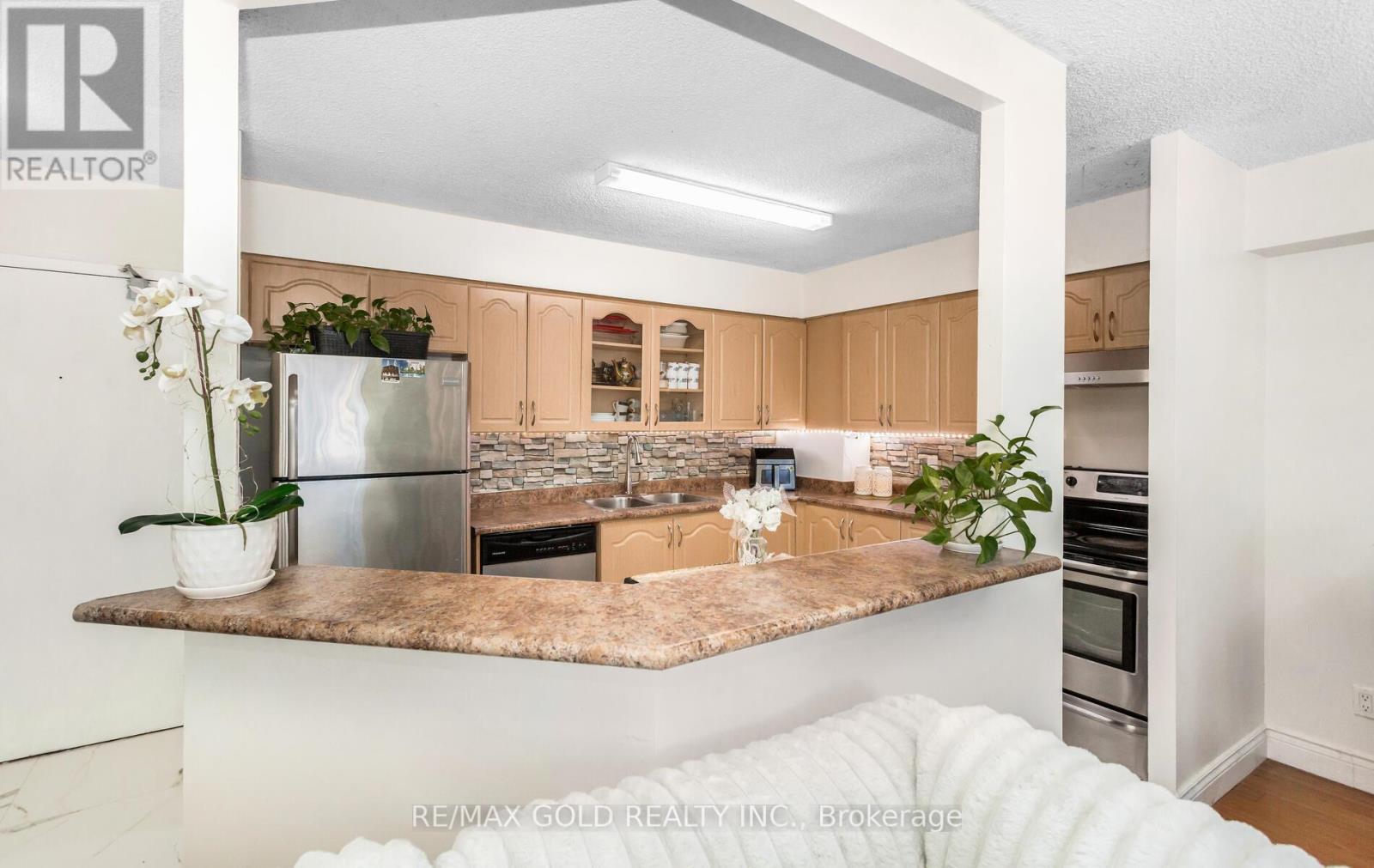 204 - 200 Robert Speck Parkway, Mississauga, Ontario L4Z 1S3 - Photo 29 - W12633830