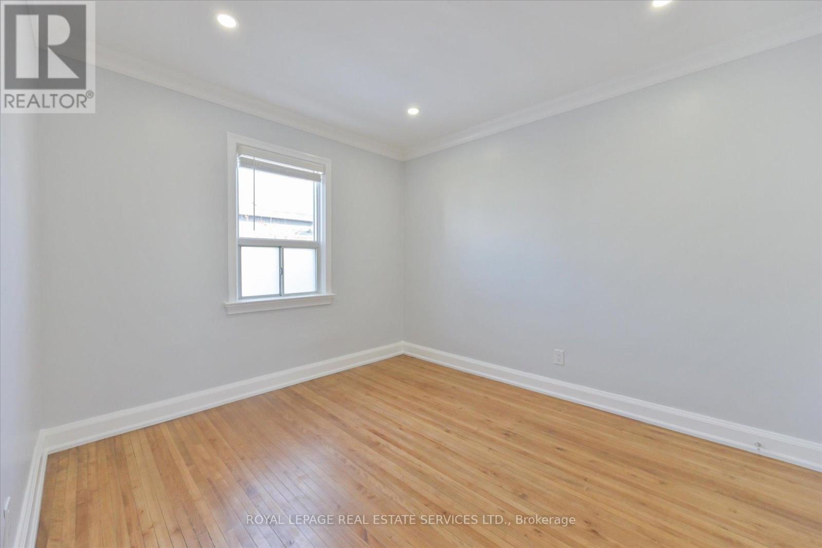 8 Pritchard Avenue, Toronto, Ontario  M6N 1T1 - Photo 15 - W12633840