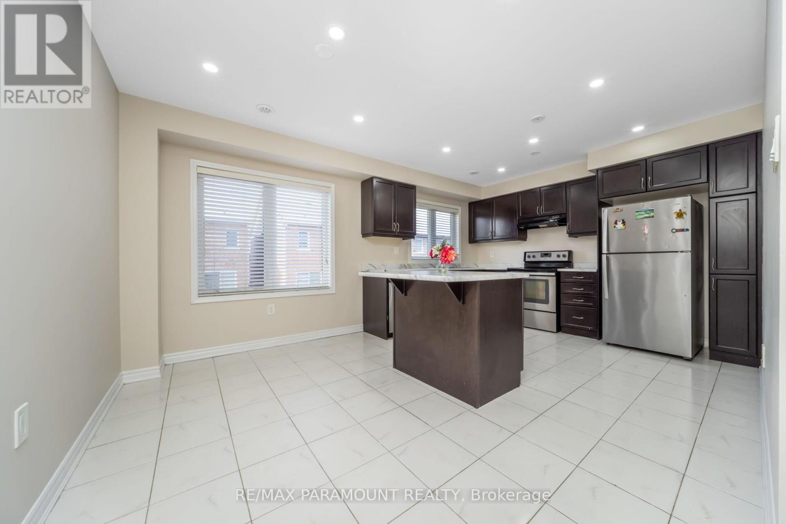 16 Stewardship Road, Brampton (Northwest Brampton), Ontario  L7A 4E8 - Photo 10 - W12633844