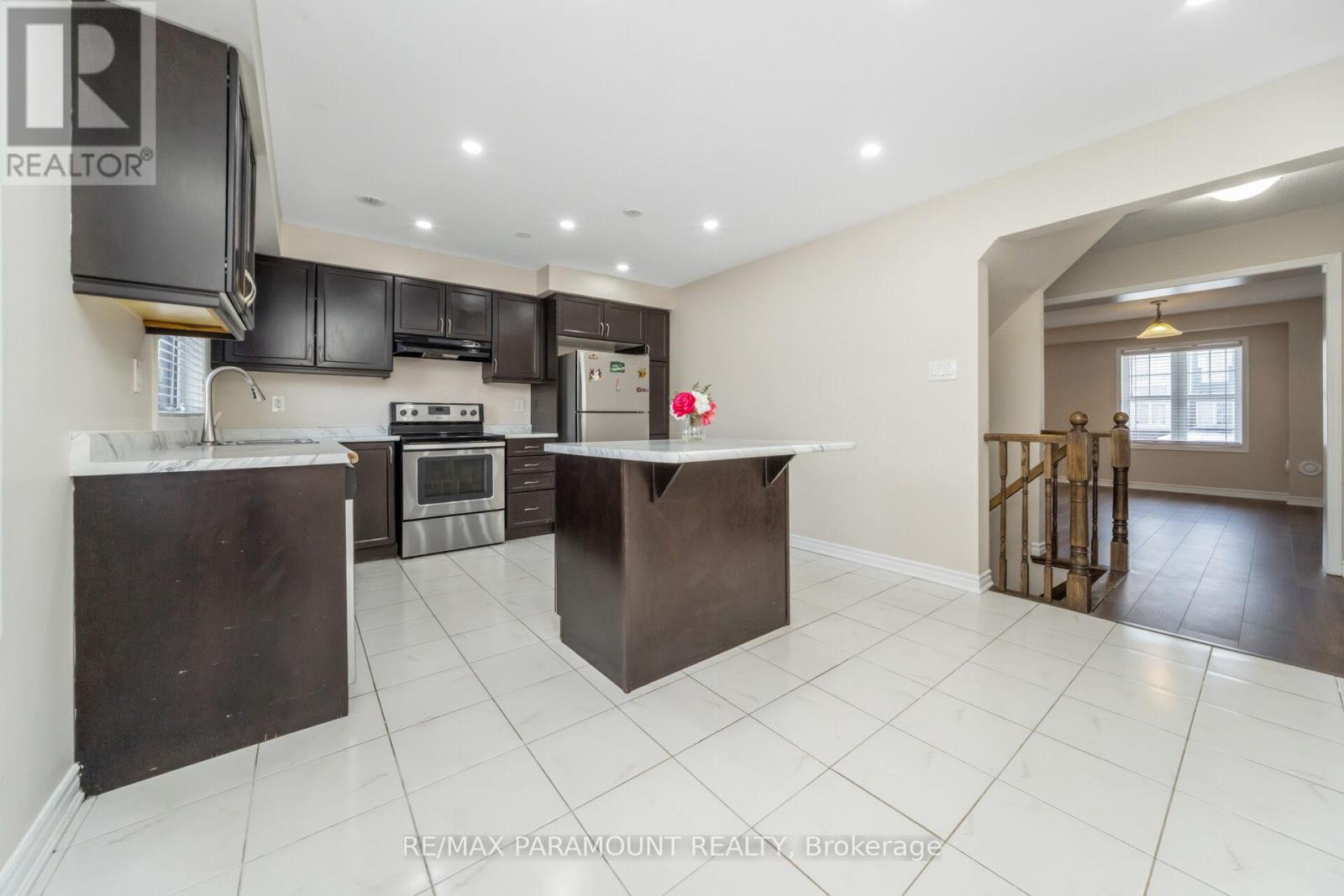 16 Stewardship Road, Brampton (Northwest Brampton), Ontario  L7A 4E8 - Photo 11 - W12633844