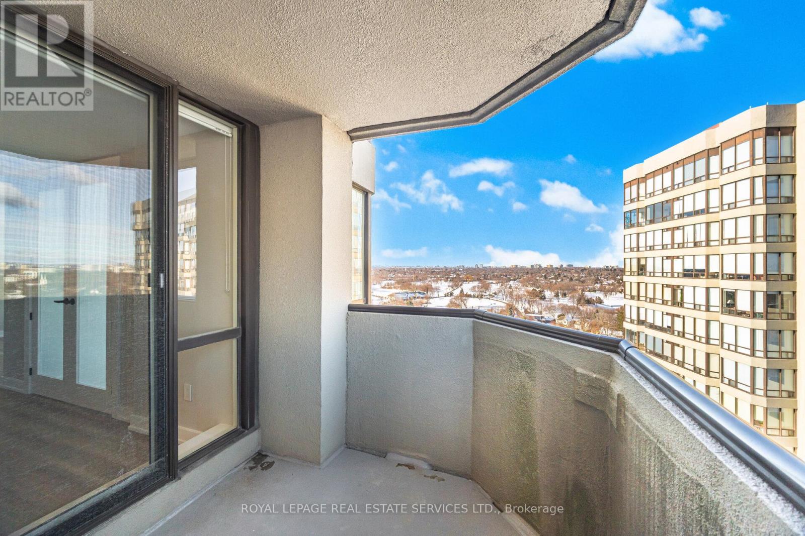 2301 - 1300 Islington Avenue, Toronto, Ontario  M9A 5C4 - Photo 24 - W12633850