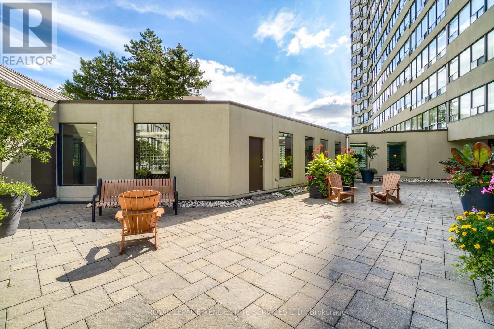 2301 - 1300 Islington Avenue, Toronto, Ontario  M9A 5C4 - Photo 30 - W12633850