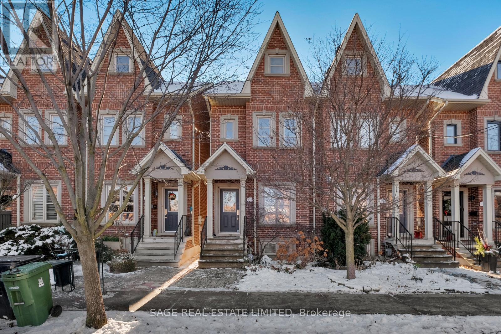 147 Brandon Avenue, Toronto, Ontario  M6H 2E3 - Photo 26 - W12633862