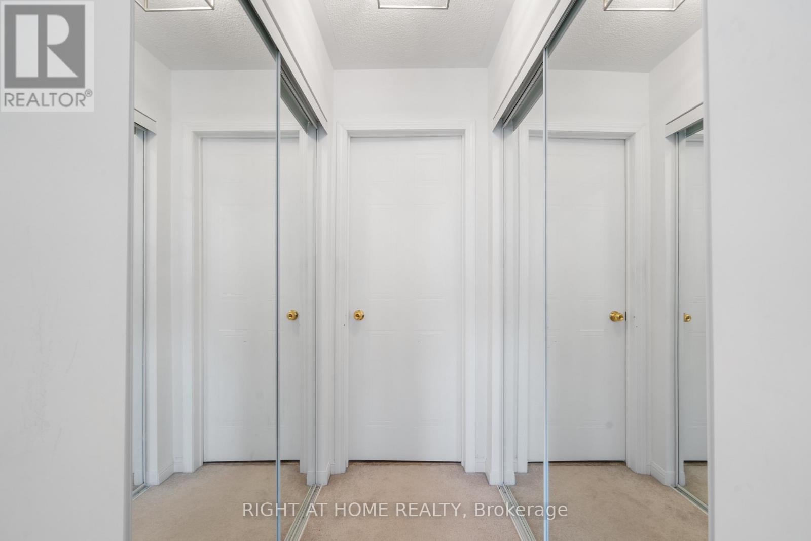 41 - 2088 Leanne Boulevard, Mississauga, Ontario  L5K 2S7 - Photo 21 - W12633934