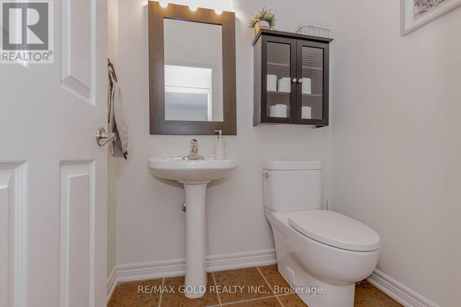 246 Littlewood Drive, Oakville, Ontario  L6H 7K1 - Photo 24 - W12633968