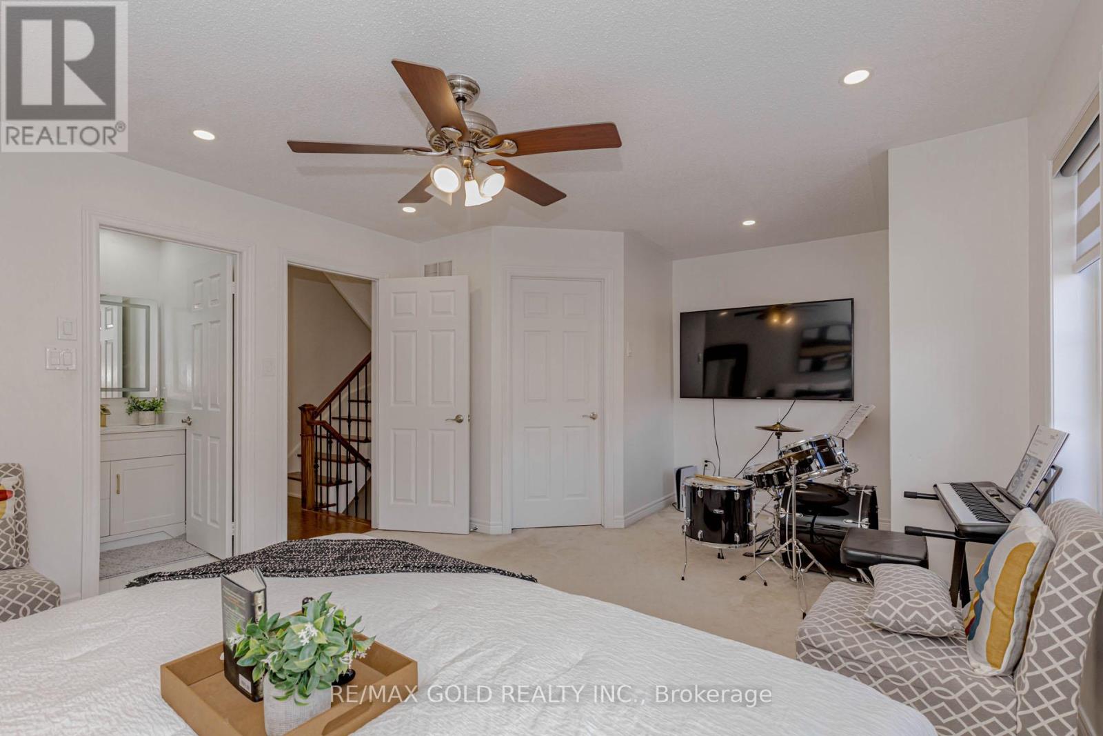 246 Littlewood Drive, Oakville, Ontario  L6H 7K1 - Photo 28 - W12633968