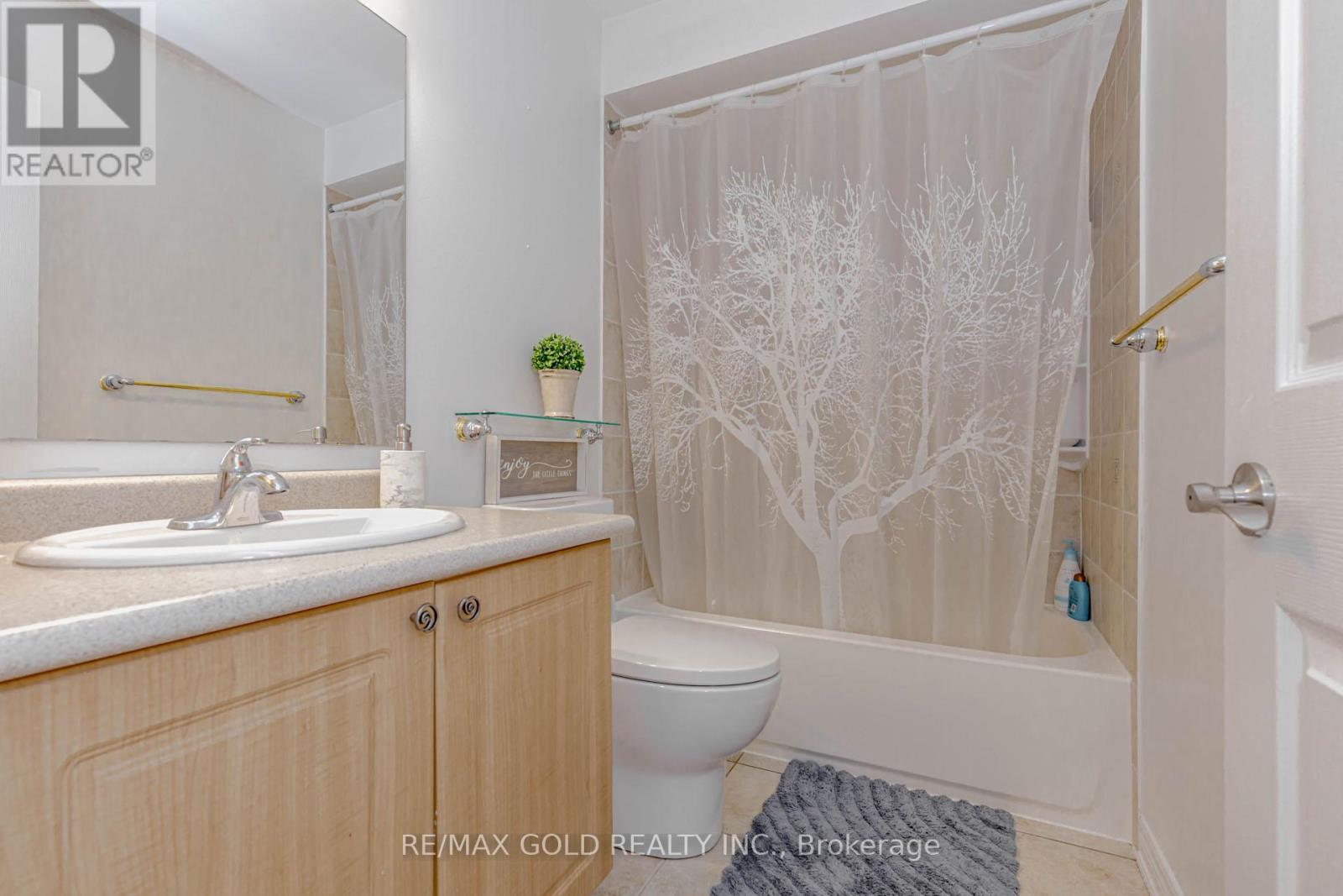 246 Littlewood Drive, Oakville, Ontario  L6H 7K1 - Photo 32 - W12633968