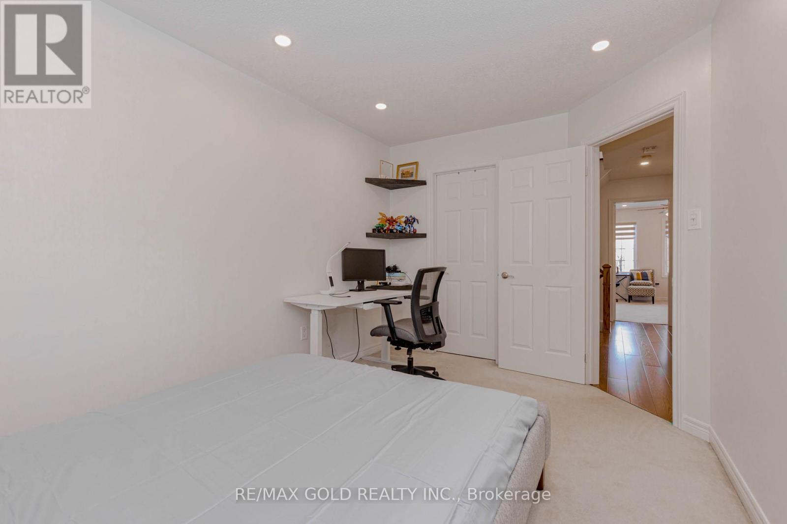 246 Littlewood Drive, Oakville, Ontario  L6H 7K1 - Photo 34 - W12633968