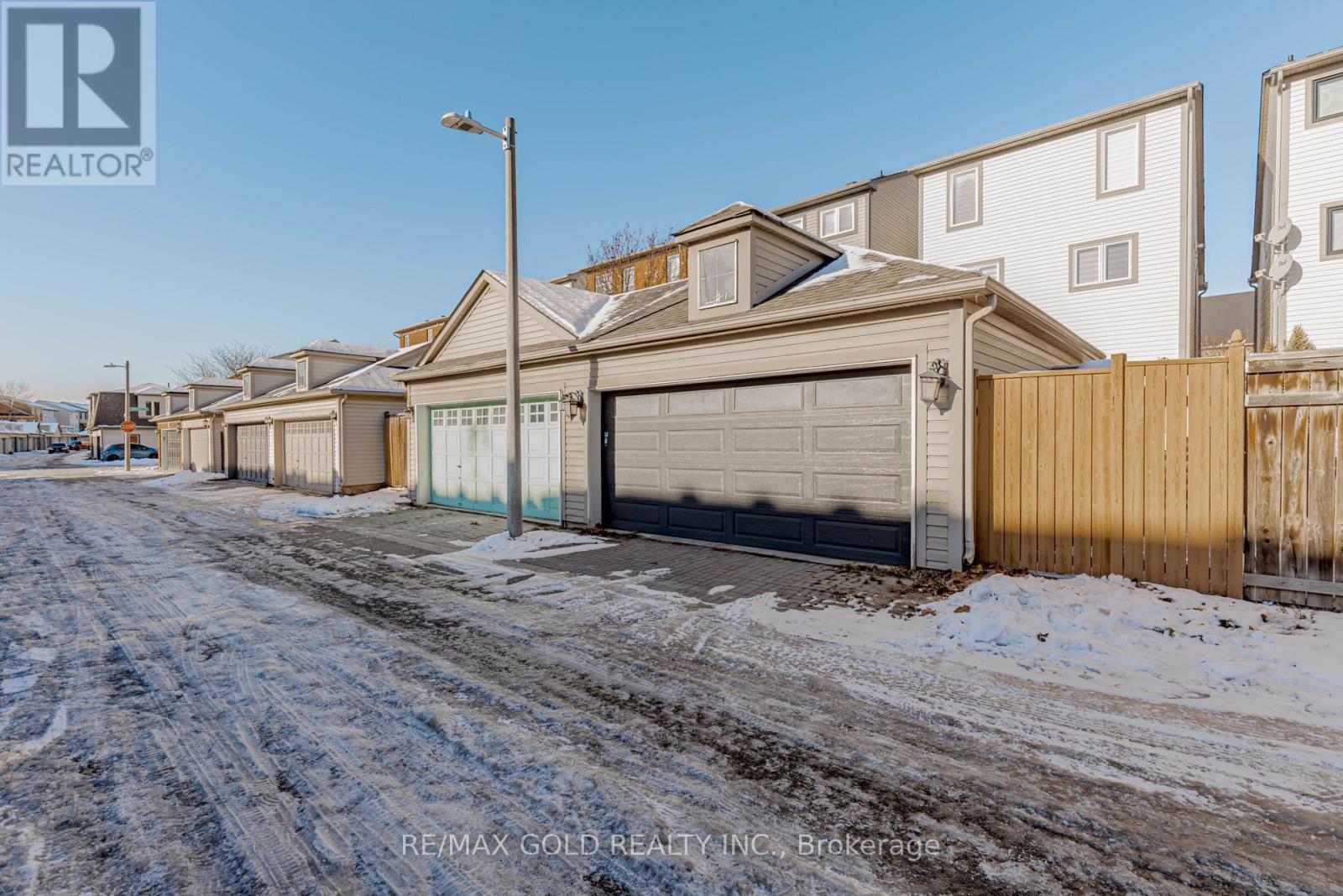 246 Littlewood Drive, Oakville, Ontario  L6H 7K1 - Photo 47 - W12633968