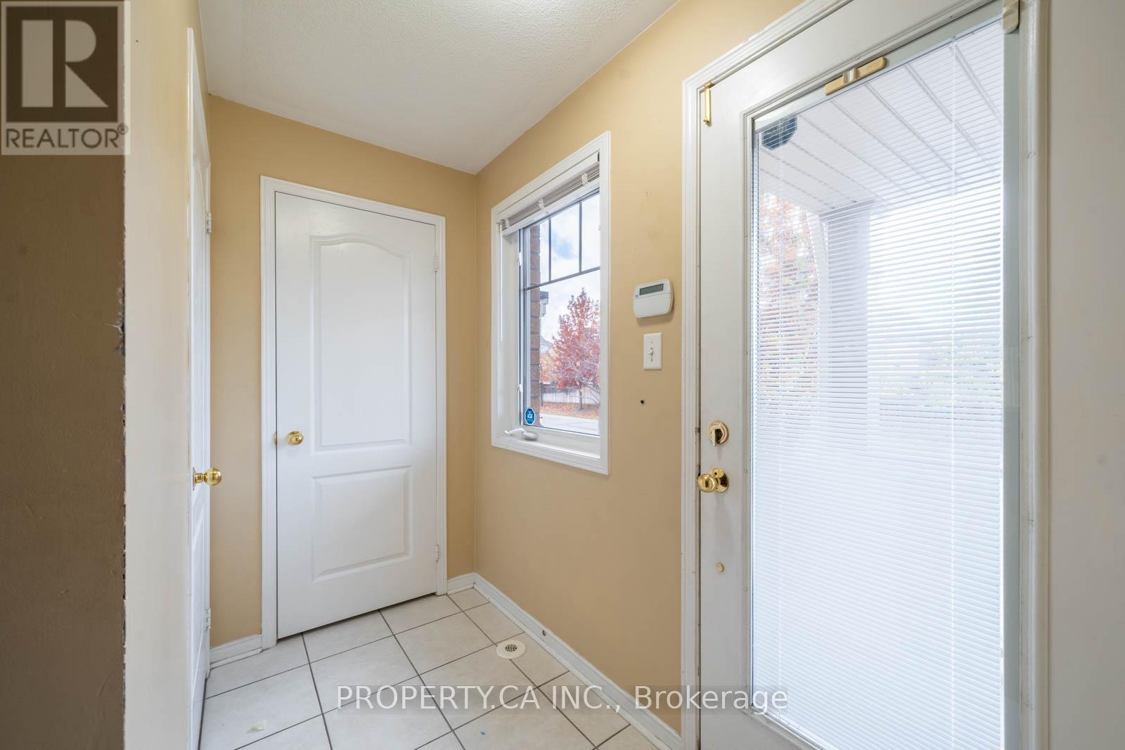 71 - 3250 Bentley Drive, Mississauga, Ontario  L5M 0P7 - Photo 6 - W12633980