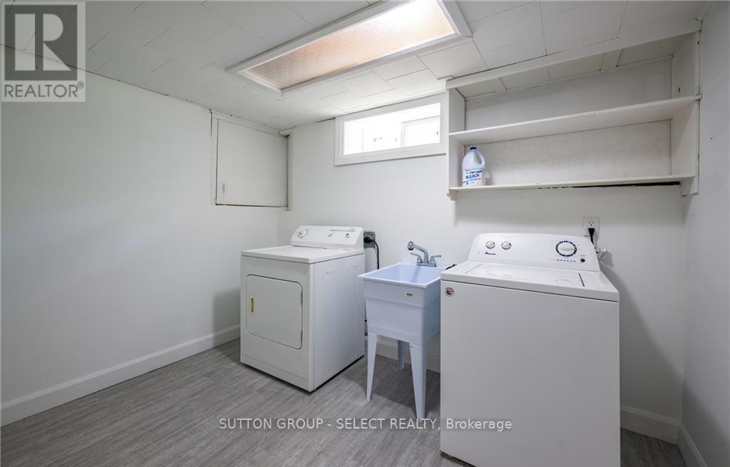 Lower - 6 Kirkton Court, London North (North H), Ontario  N5X 1T2 - Photo 12 - X12633464