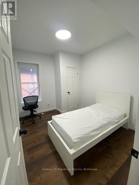 2- Bedroom 3 - 55 Young Street, Hamilton, Ontario  L8N 1V1 - Photo 6 - X12633848