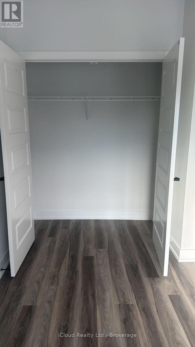 417 - 1100 Lackner Place, Kitchener, Ontario  N2A 0M1 - Photo 5 - X12633860