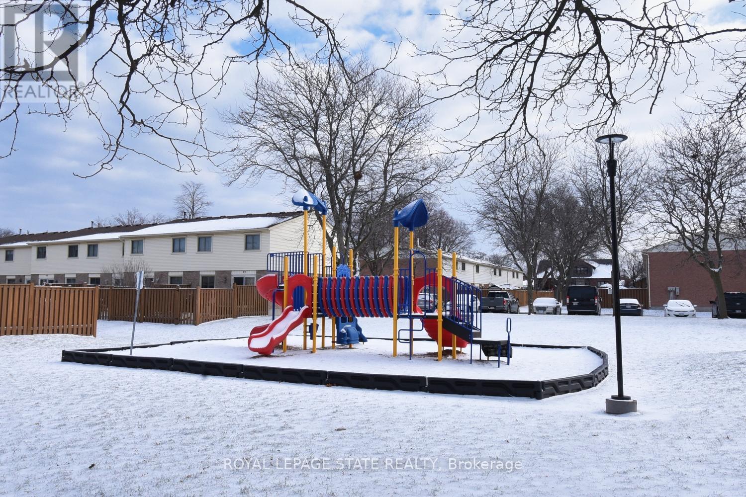 73 - 150 Gateshead Crescent, Hamilton, Ontario L8G 4A7 - Photo 11 - X12633868