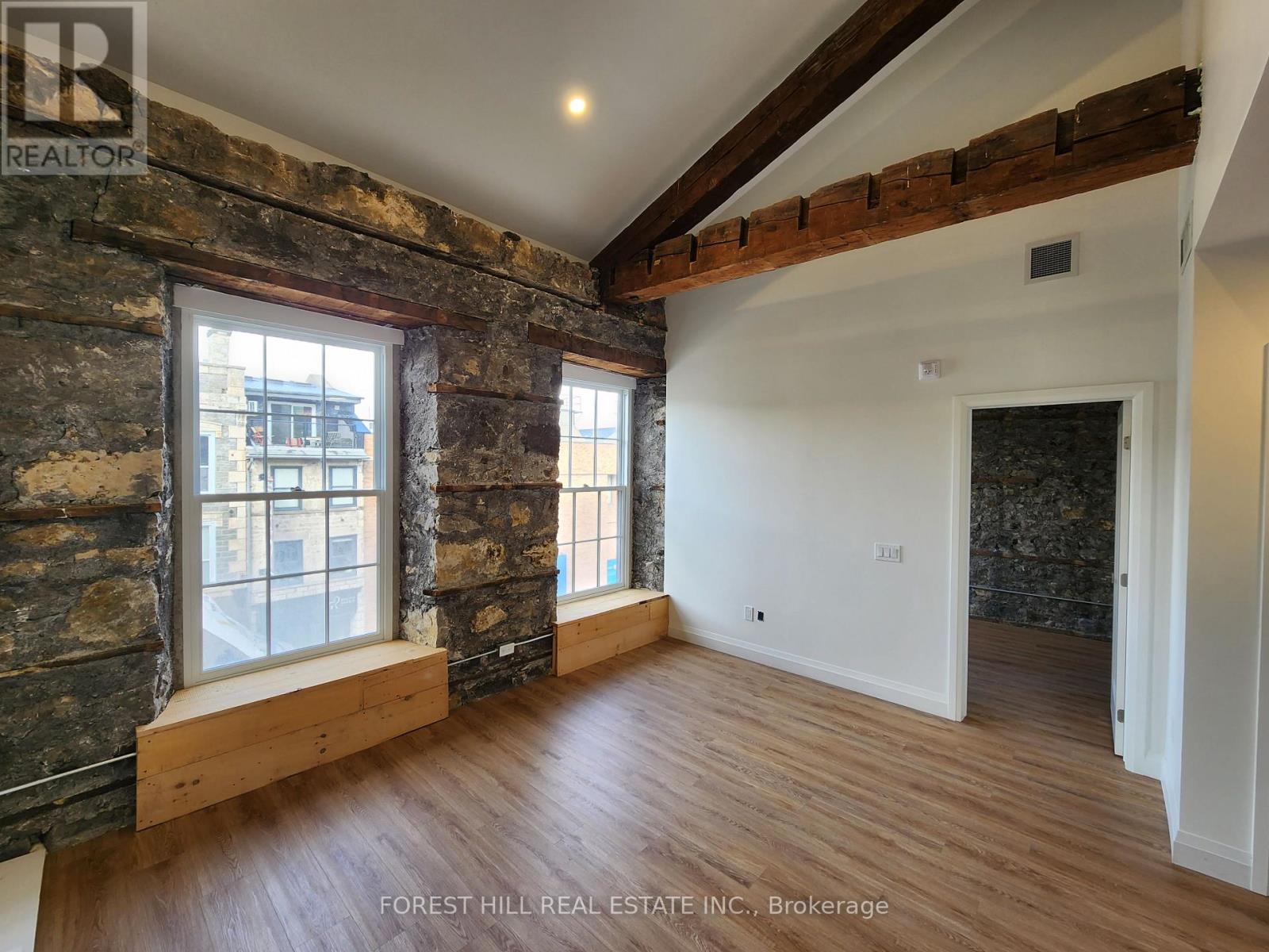 302 - 35-39 Main Street, Cambridge, Ontario  N1R 1V6 - Photo 6 - X12633940