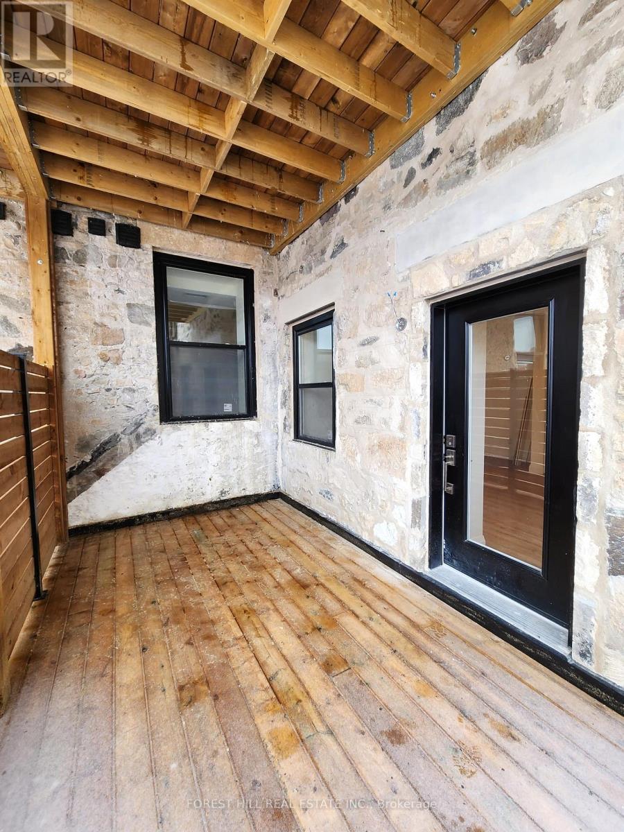 301 - 35-39 Main Street, Cambridge, Ontario  N1R 1V6 - Photo 10 - X12633944