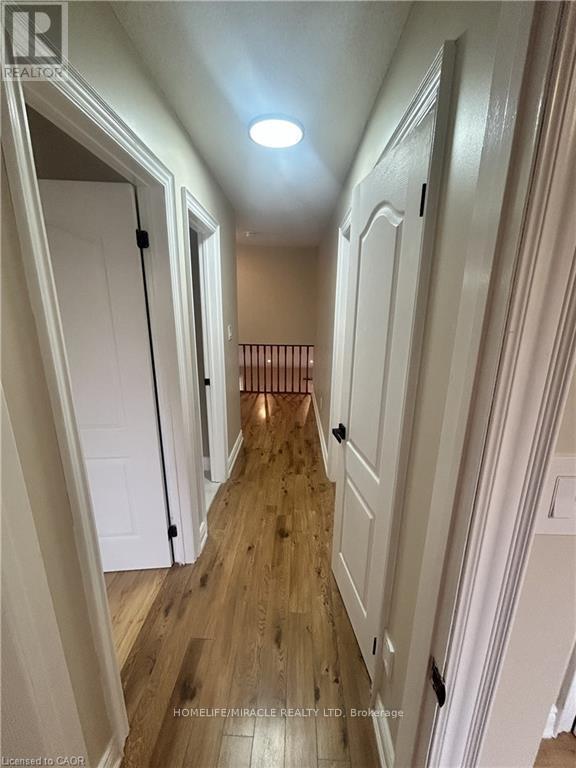 49 Ristau Crescent, Kitchener, Ontario  N2E 3A8 - Photo 16 - X12633974