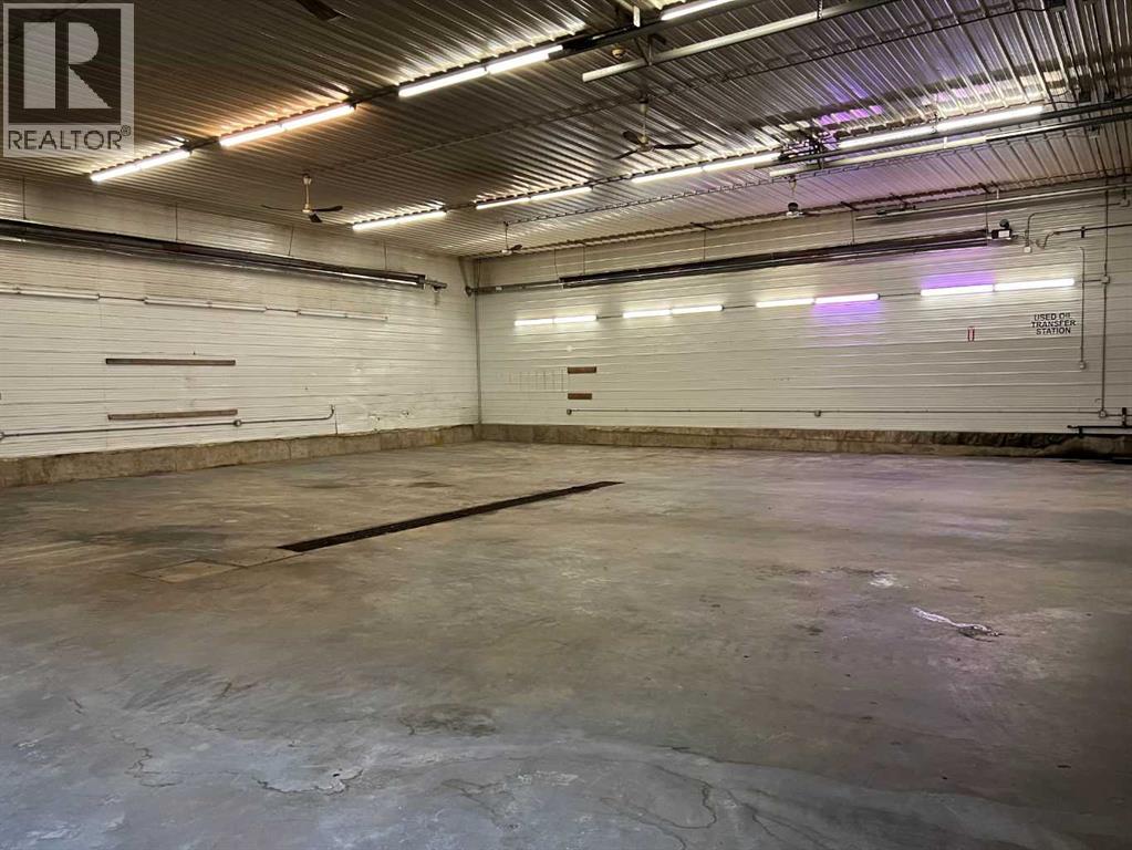 106 1 Street, Fox Creek, Alberta  T0H 1P0 - Photo 6 - A2194127