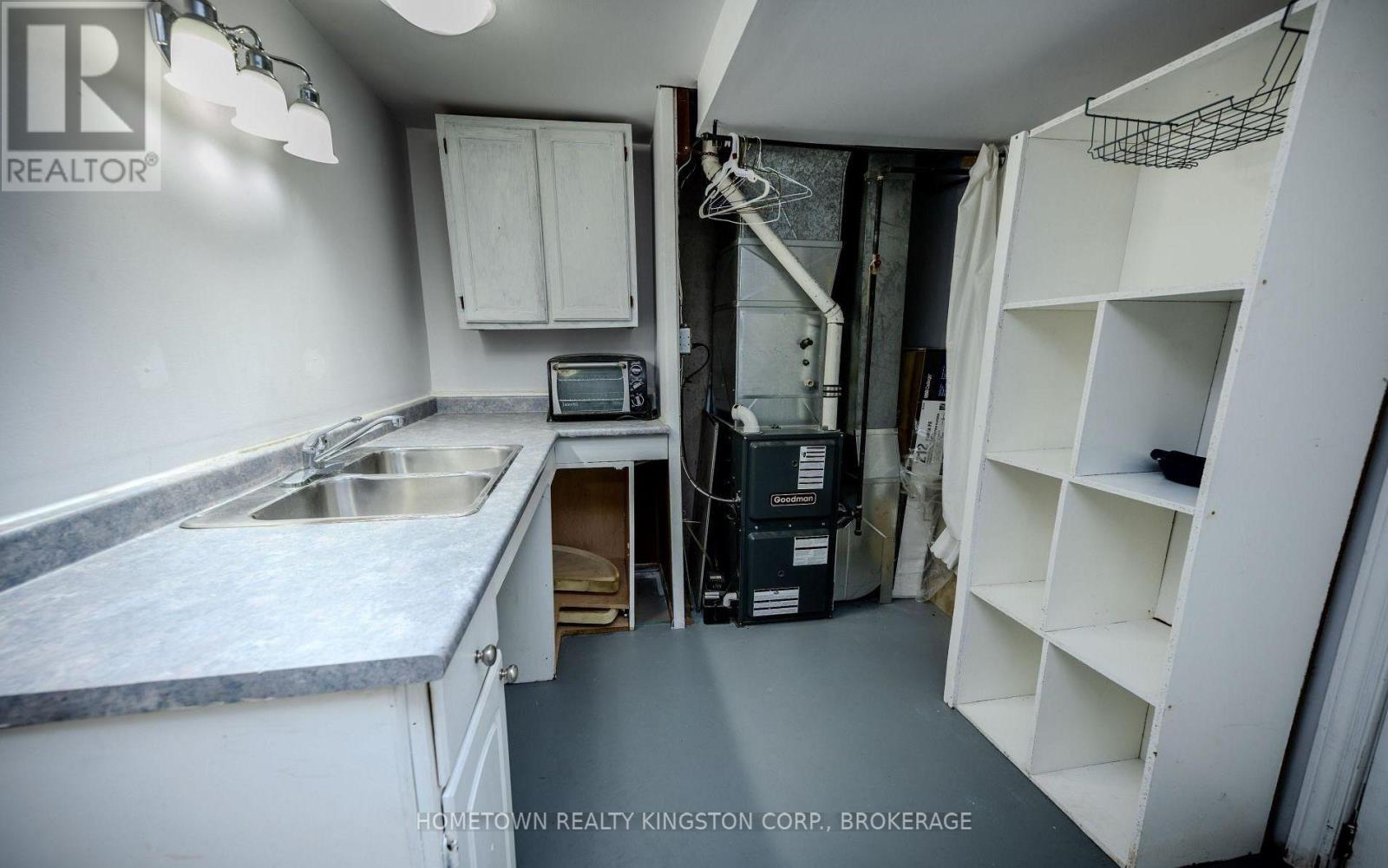 983 Oakview Avenue, Kingston, Ontario K7M 6W9 - Photo 22 - X12634040