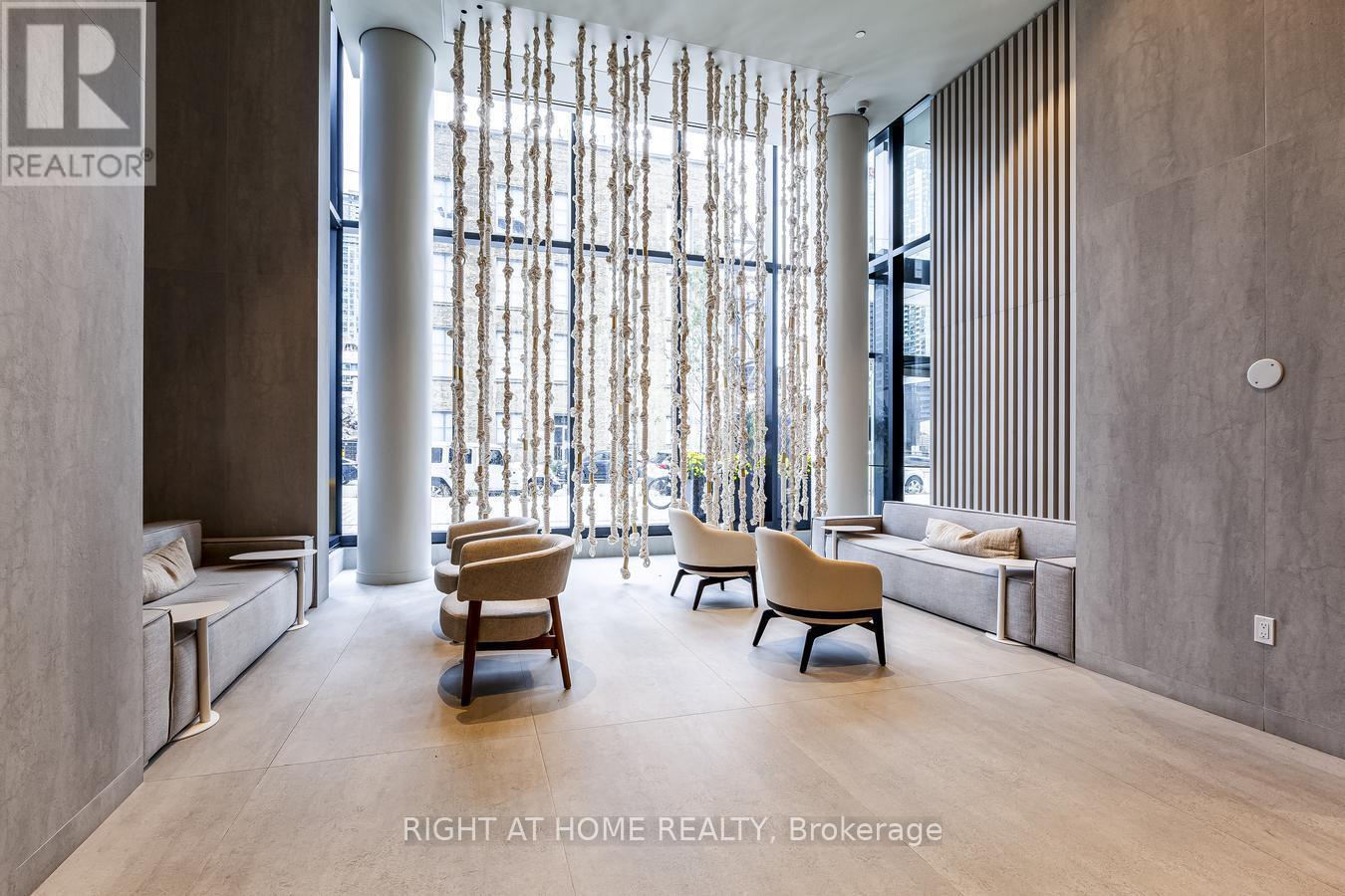 2808 - 55 Cooper Street S, Toronto, Ontario  M5E 0G1 - Photo 9 - C12581622