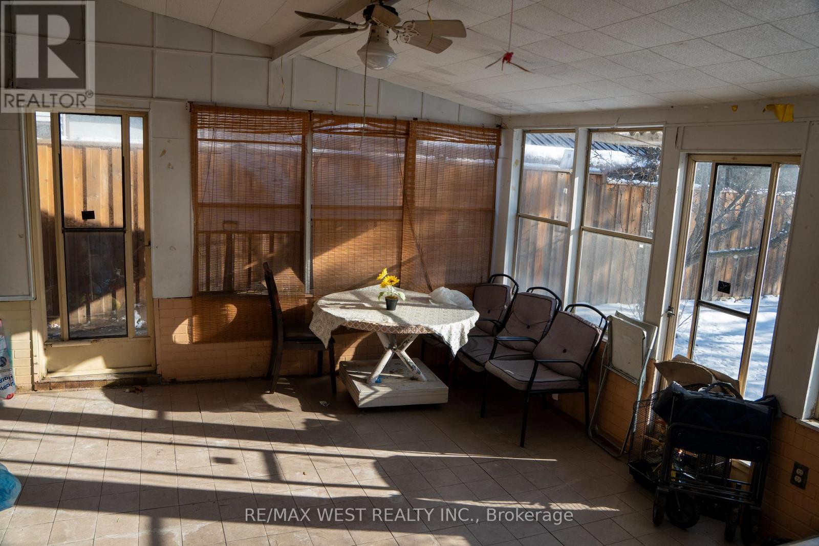 3 Lakeland Drive, Toronto, Ontario  M9V 1M8 - Photo 39 - W12630998