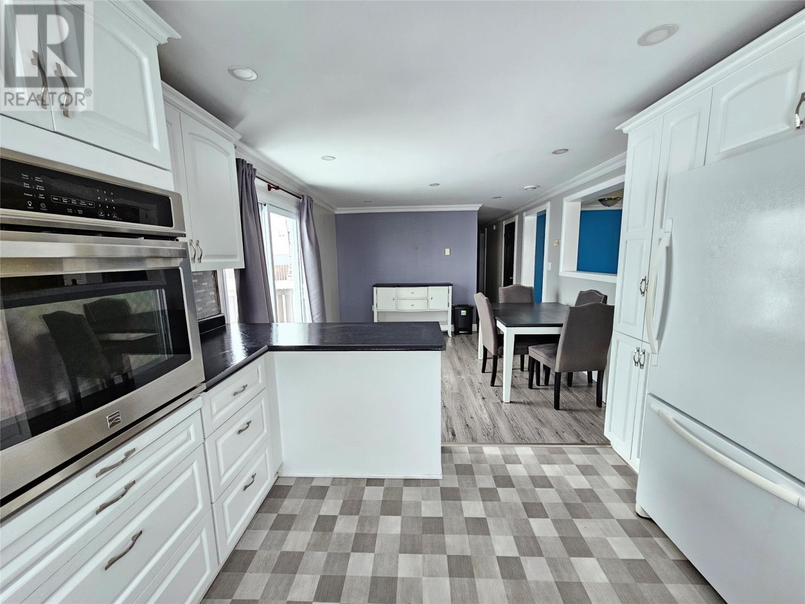 705 Macdonald Crescent, Labrador City, Newfoundland & Labrador  A2V 2G9 - Photo 8 - 1293277