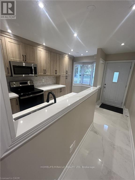 49 Ristau Crescent, Kitchener, Ontario  N2E 3A8 - Photo 9 - X12633974