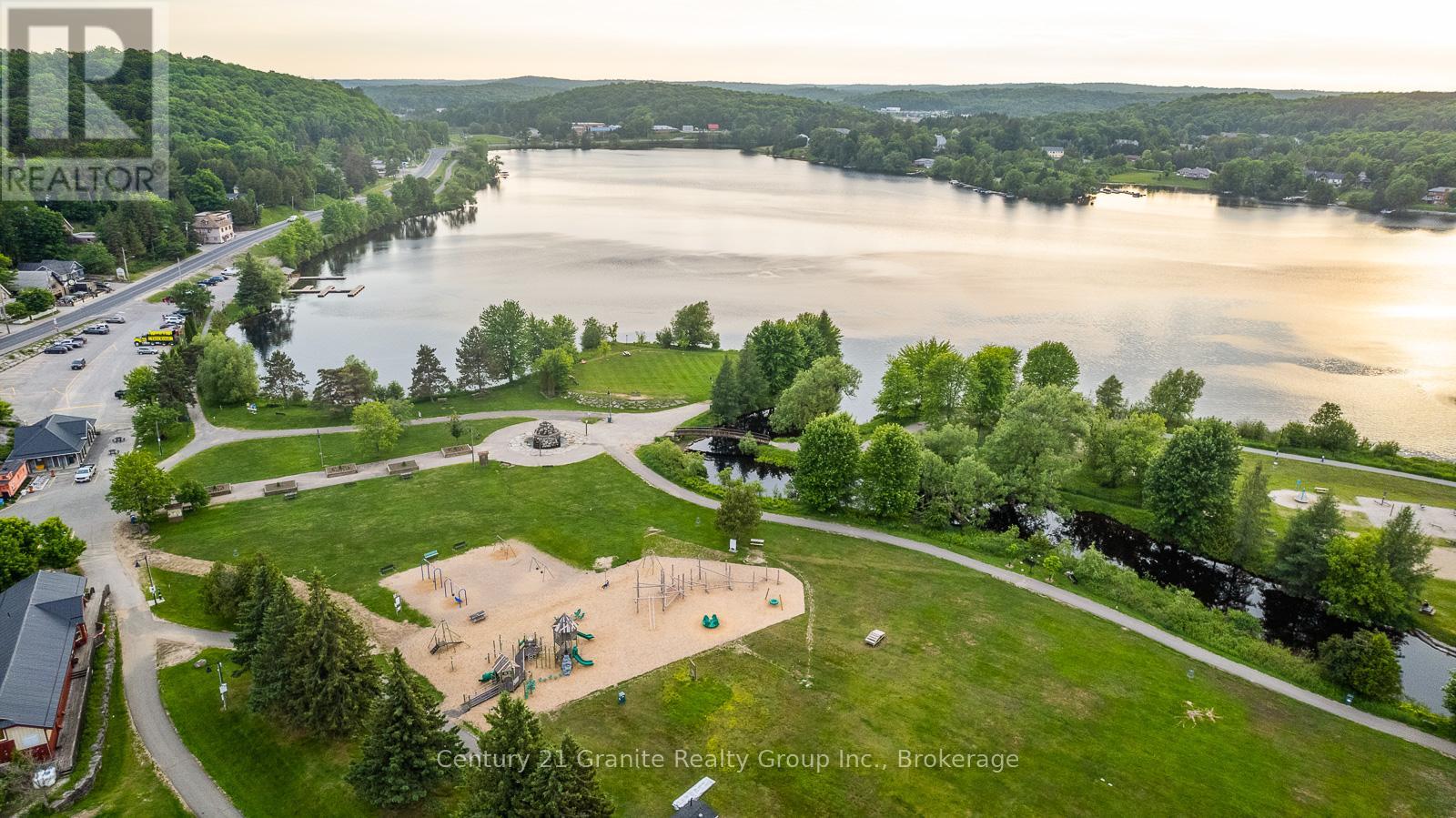 2 - 50 York Street, Dysart Et Al (Dysart), Ontario  K0M 1S0 - Photo 10 - X12633984