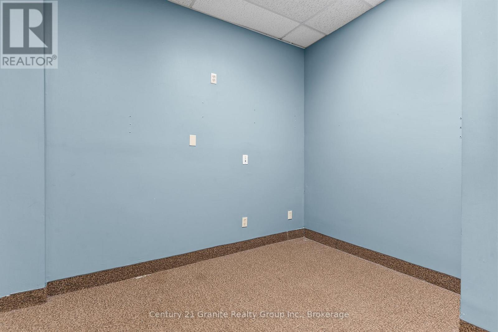 2 - 50 York Street, Dysart Et Al (Dysart), Ontario  K0M 1S0 - Photo 8 - X12633984