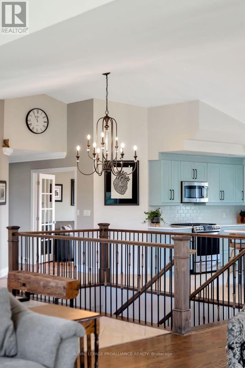 6282 County Road 2, Loyalist, Ontario  K0H 2H0 - Photo 17 - X12297261