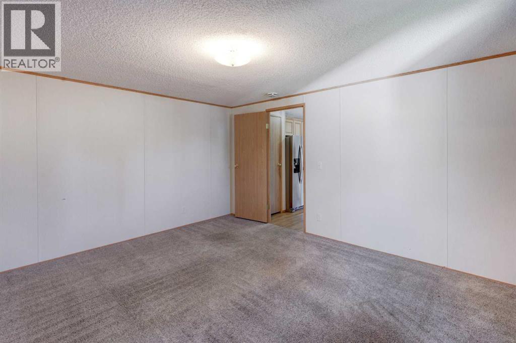 818 Briarwood Road, Strathmore, Alberta  T1P 1E2 - Photo 14 - A2266163