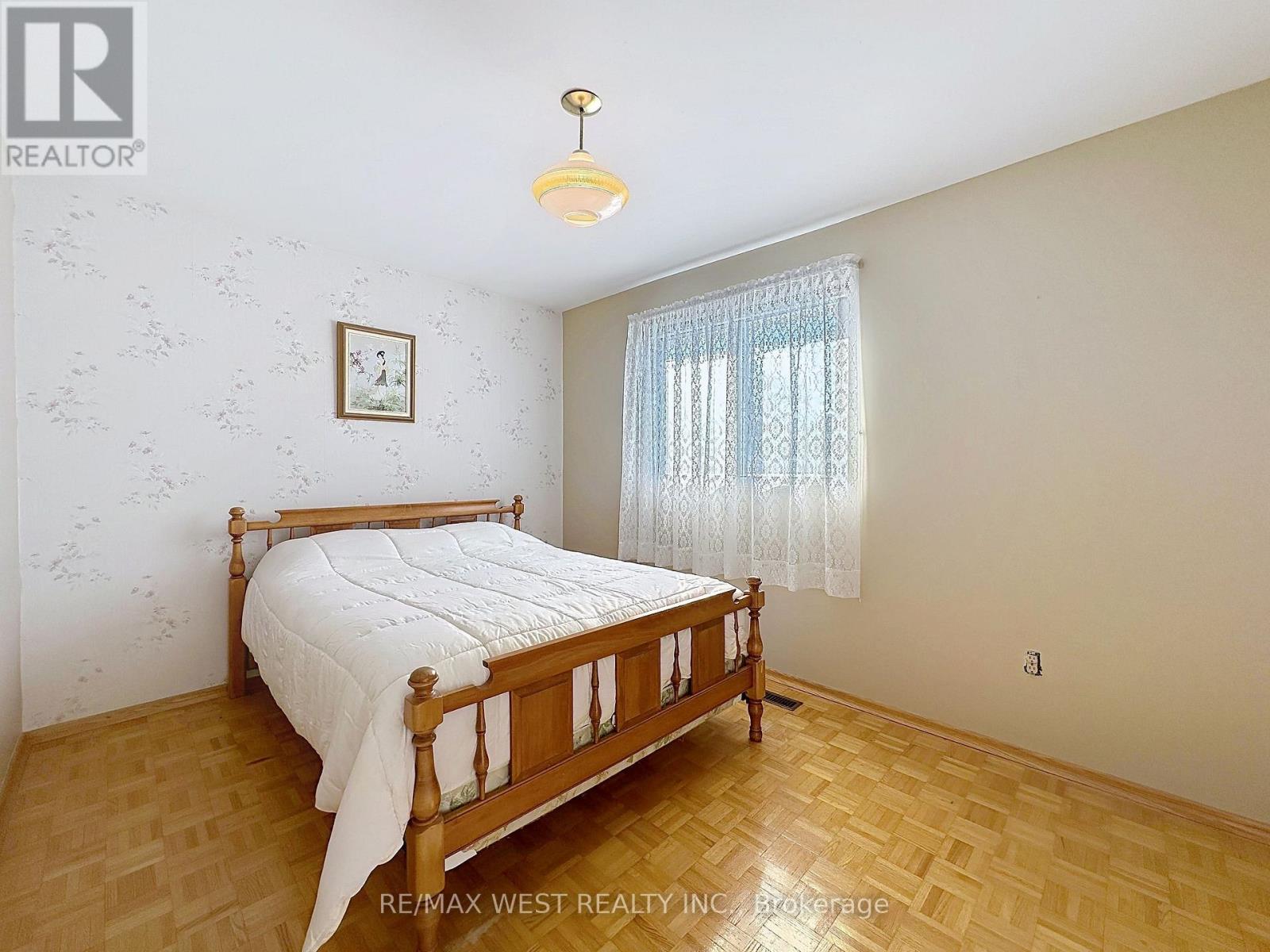20 Foxwood Grove, Toronto, Ontario  M1W 1V2 - Photo 36 - E12630000