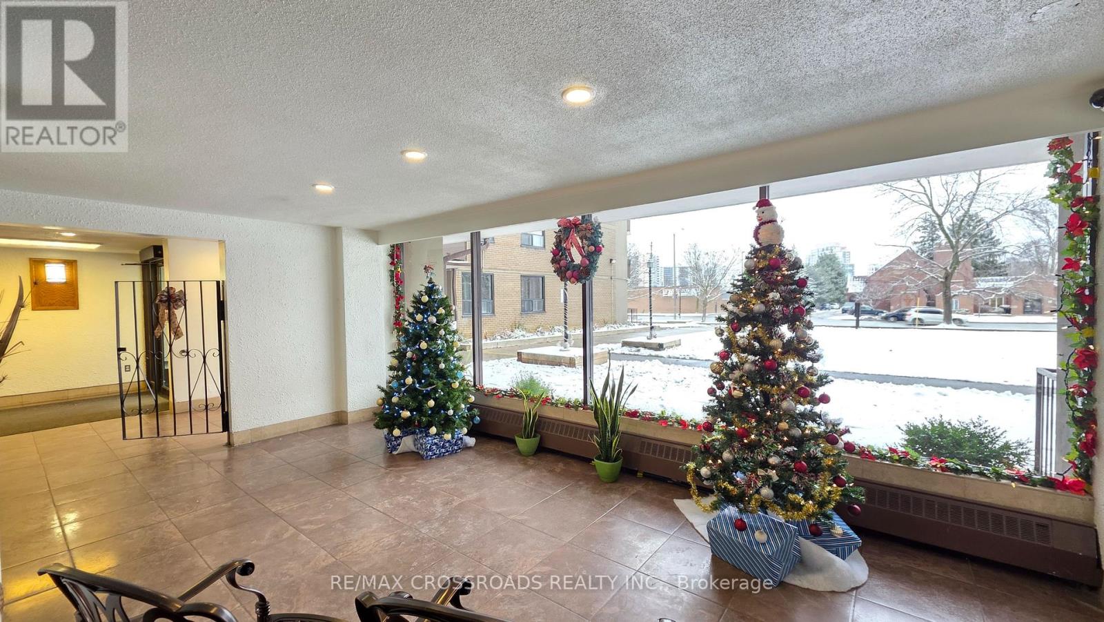 921 - 180 Markham Road, Toronto (Scarborough Village), Ontario  M1M 2Z9 - Photo 17 - E12633726