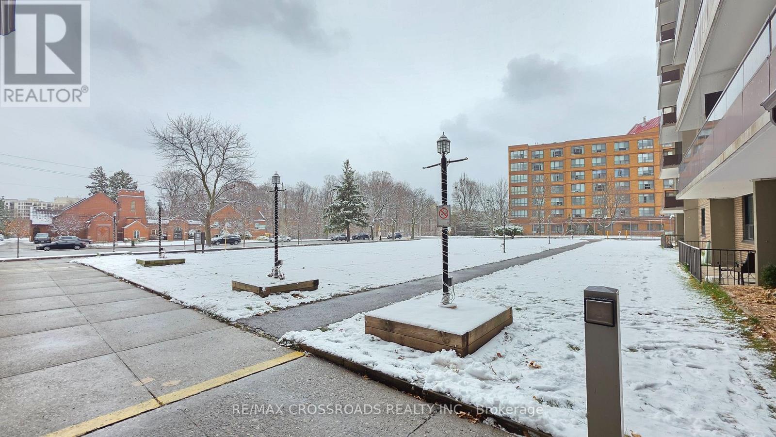 921 - 180 Markham Road, Toronto (Scarborough Village), Ontario  M1M 2Z9 - Photo 8 - E12633726