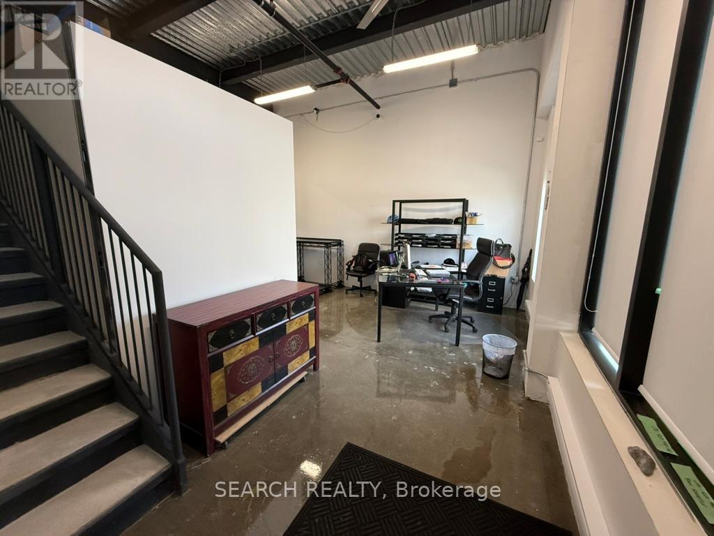 24 - 455 Harry Walker Parkway S, Newmarket, Ontario L3Y 8T3 - Photo 4 - N12472801