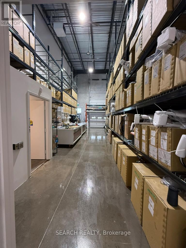 24 - 455 Harry Walker Parkway S, Newmarket, Ontario L3Y 8T3 - Photo 9 - N12472801