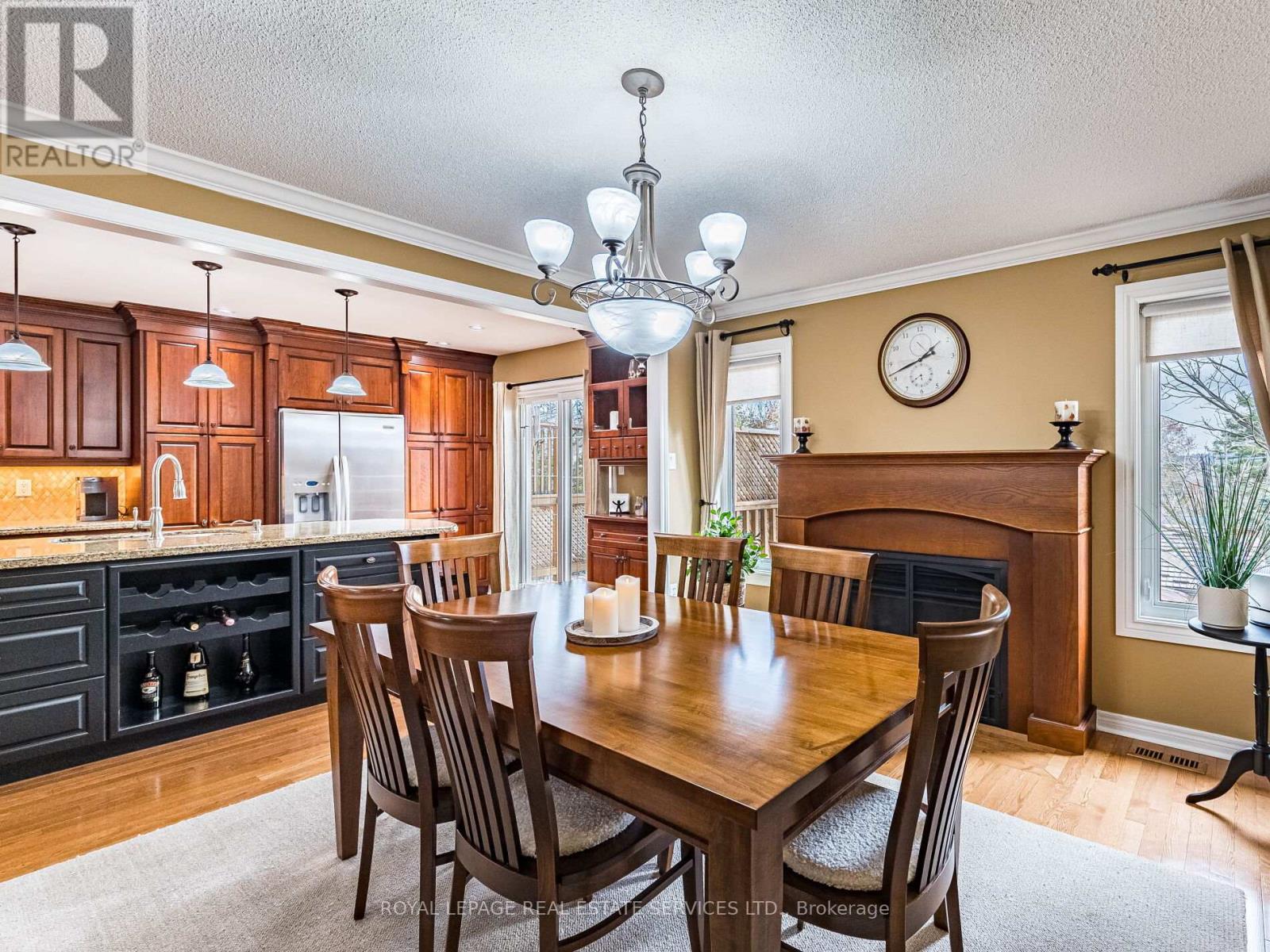 8 Macallister Court, Barrie, Ontario  L4N 7M6 - Photo 17 - S12550556