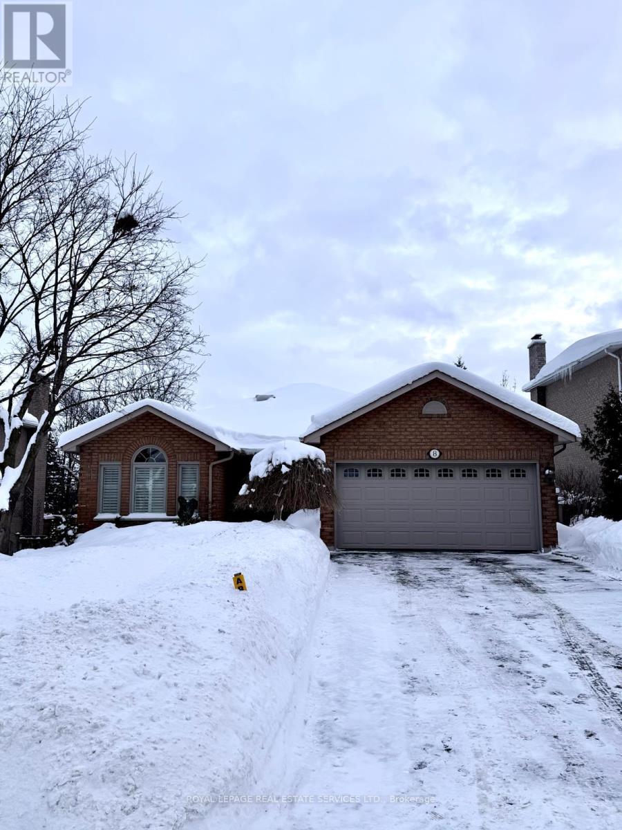 8 Macallister Court, Barrie, Ontario  L4N 7M6 - Photo 2 - S12550556