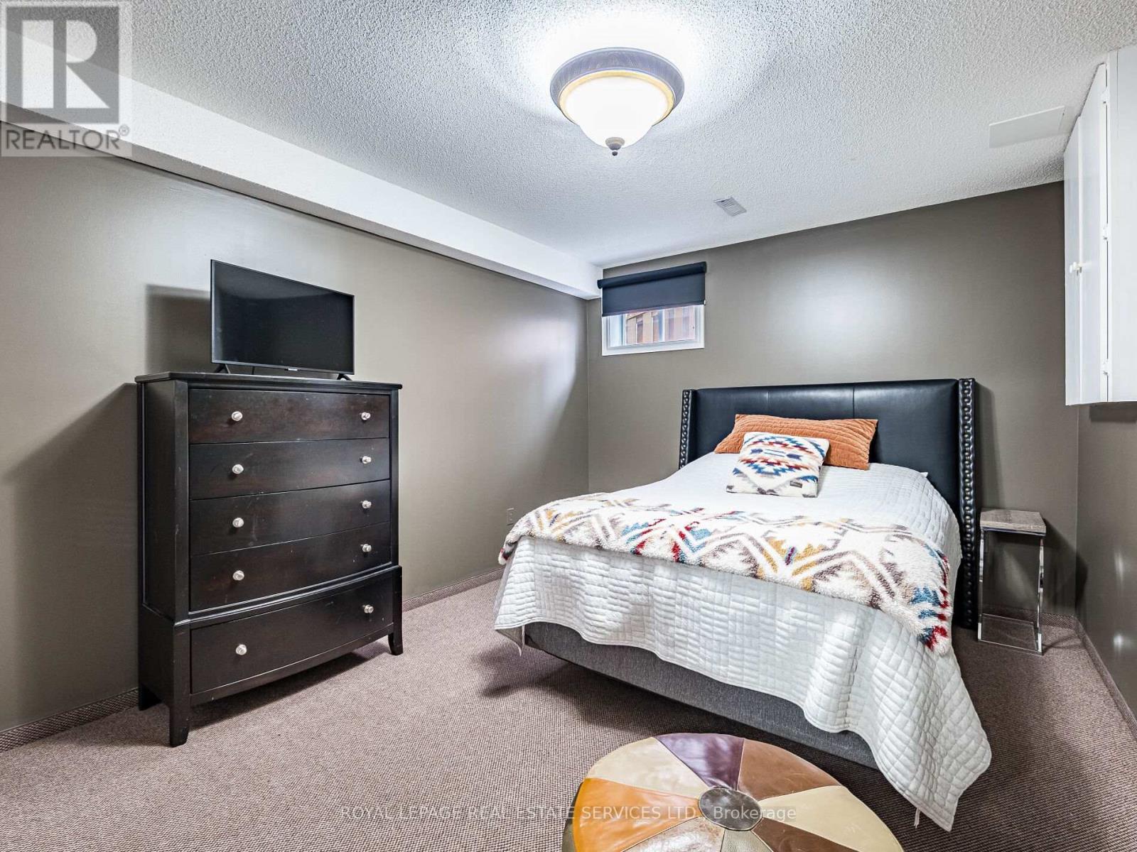 8 Macallister Court, Barrie, Ontario  L4N 7M6 - Photo 36 - S12550556