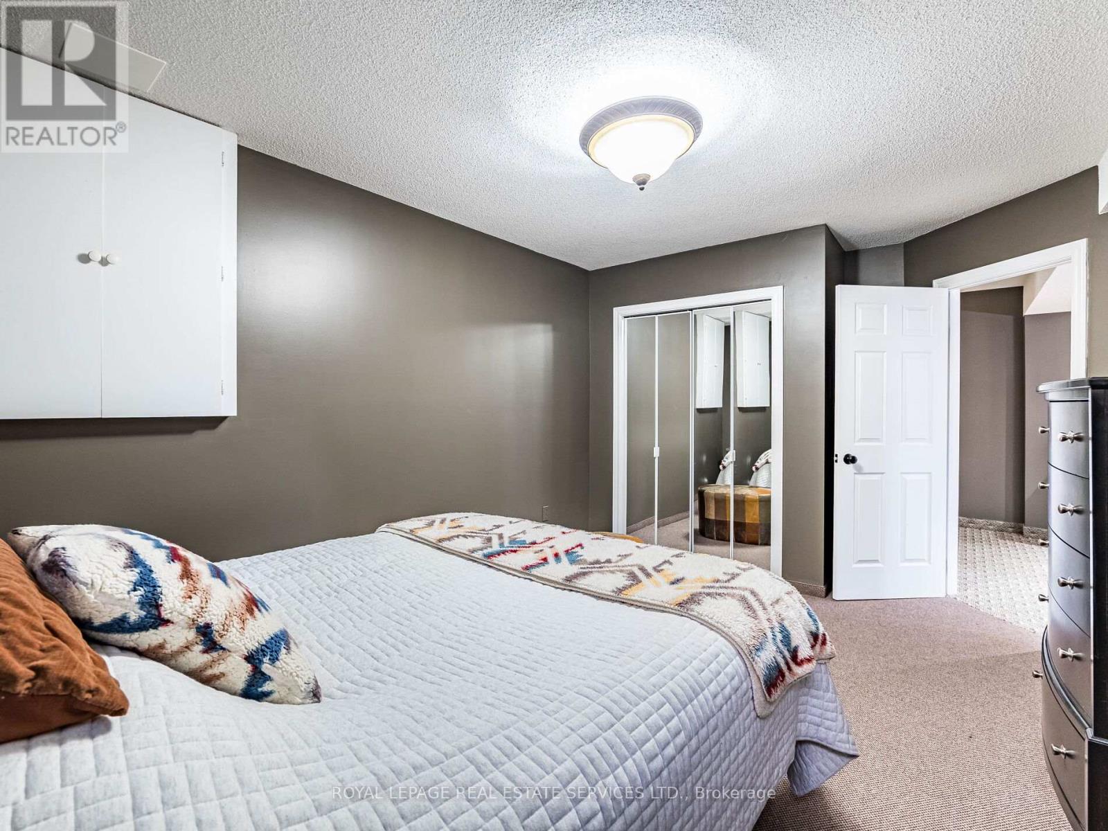 8 Macallister Court, Barrie, Ontario  L4N 7M6 - Photo 37 - S12550556